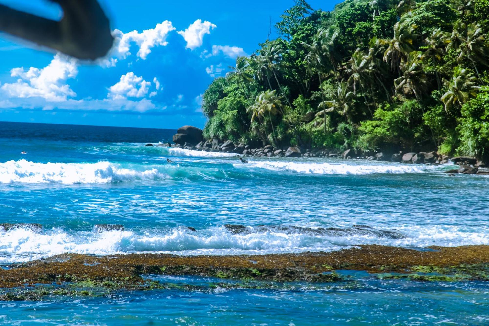 Отель Surf Sea Breeze Мирисса Экстерьер фото